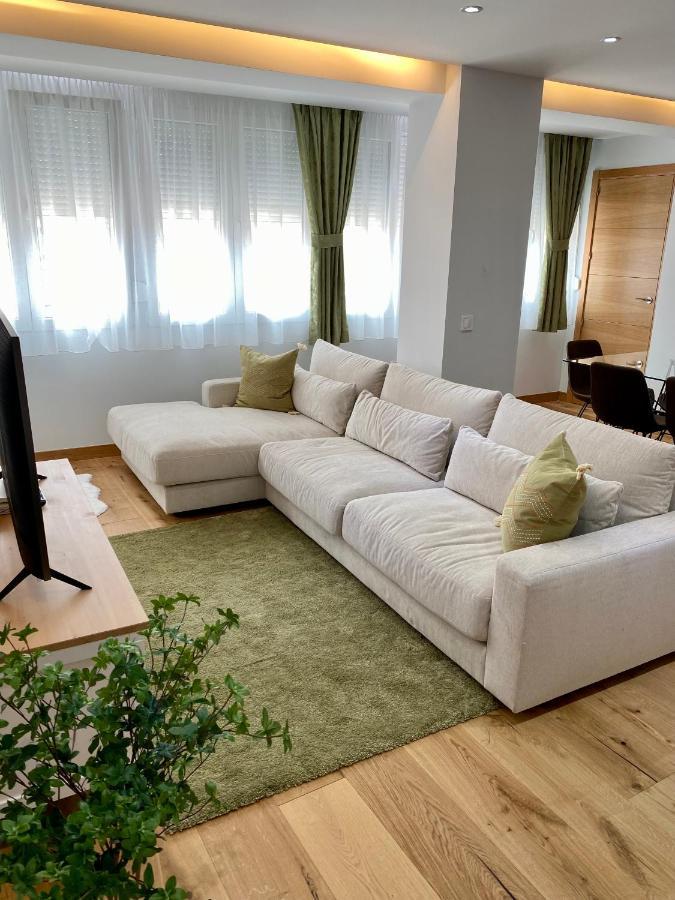 Apartamentos Prestige Malaga Suites エクステリア 写真