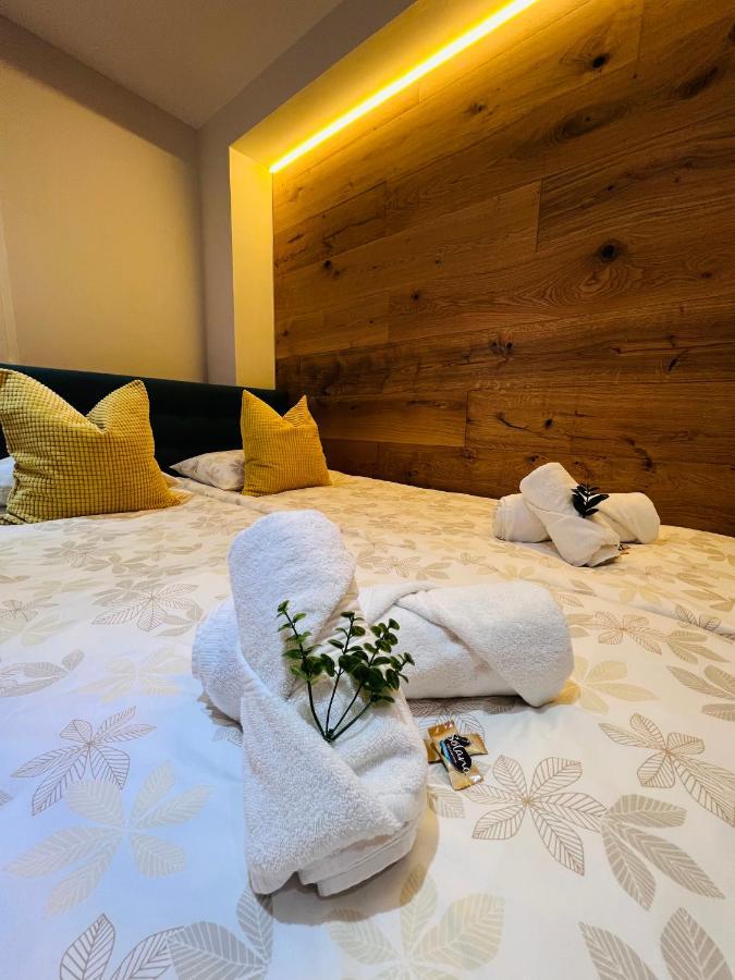 Apartamentos Prestige Suites Malaga I エクステリア 写真